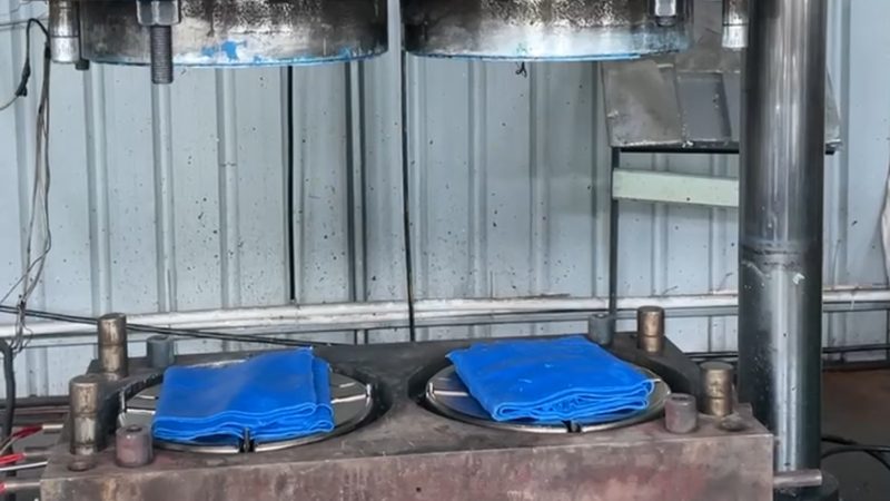 橡胶模具：揭秘其背后的技术奥秘与选购要点