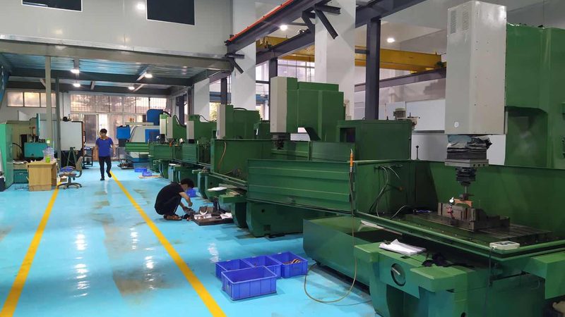 冲压模具设计：尺寸参数解析与设计步骤